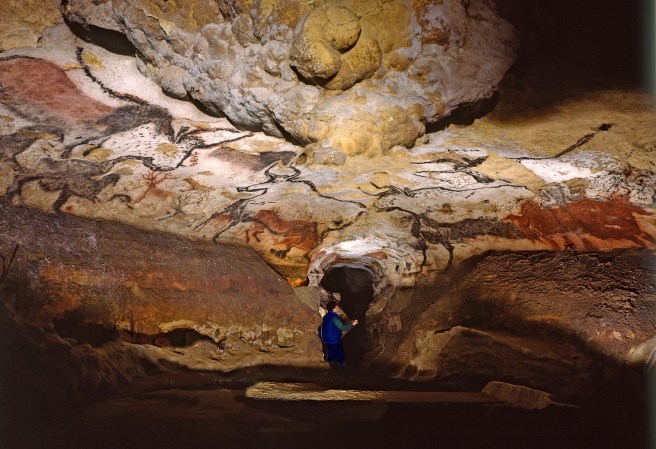 Lascaux cave