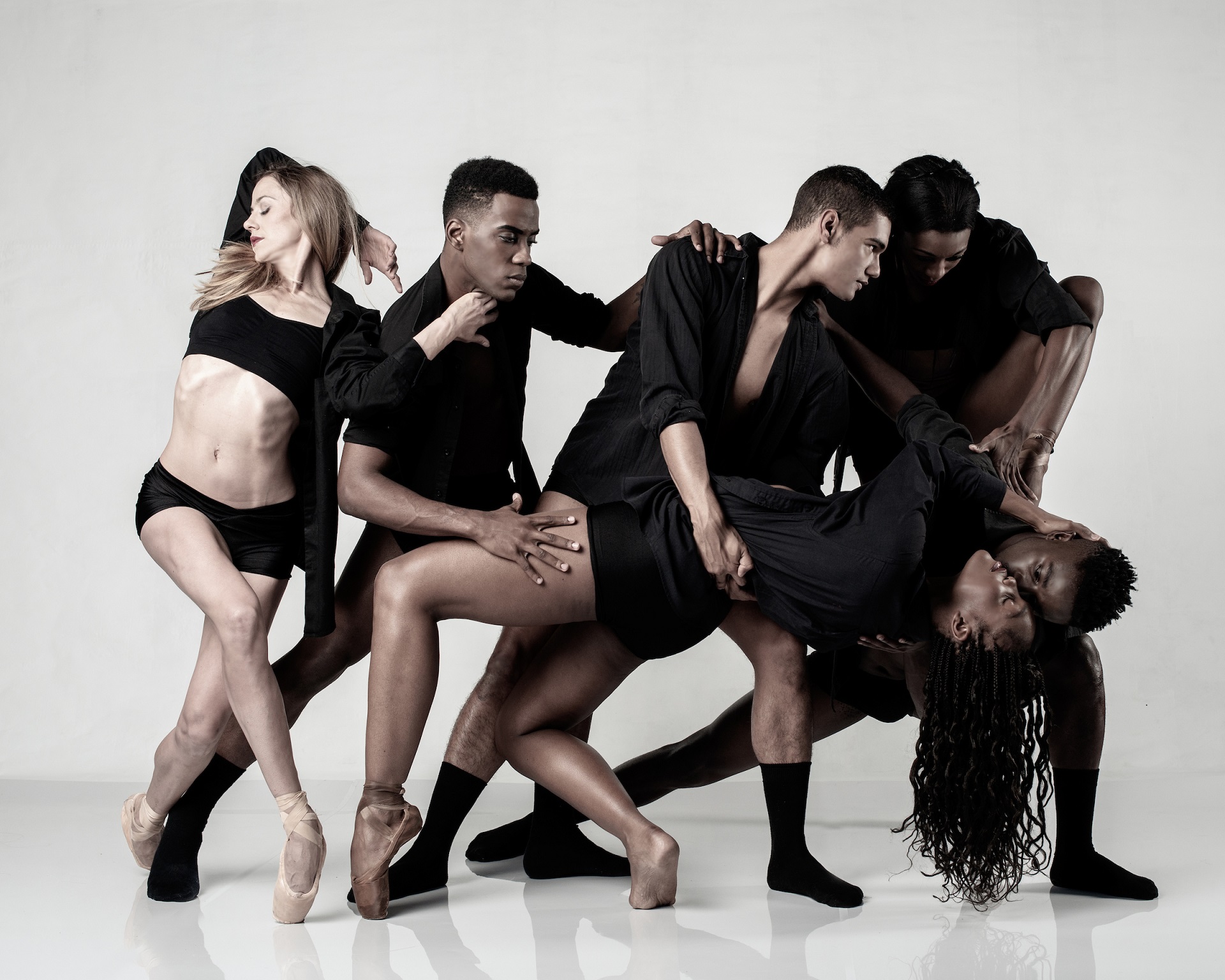 Joburg Ballet_members of the company in c1_Photo Lauge Sorensen_med res