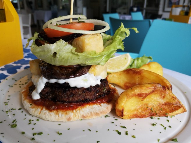Stavvie's Greek Burger