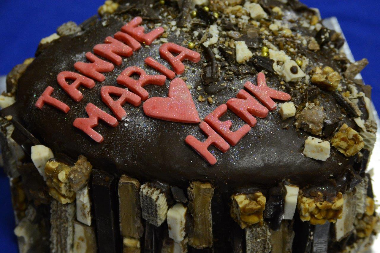 Tannie Maria loves Henk (pic by Sean Brown)