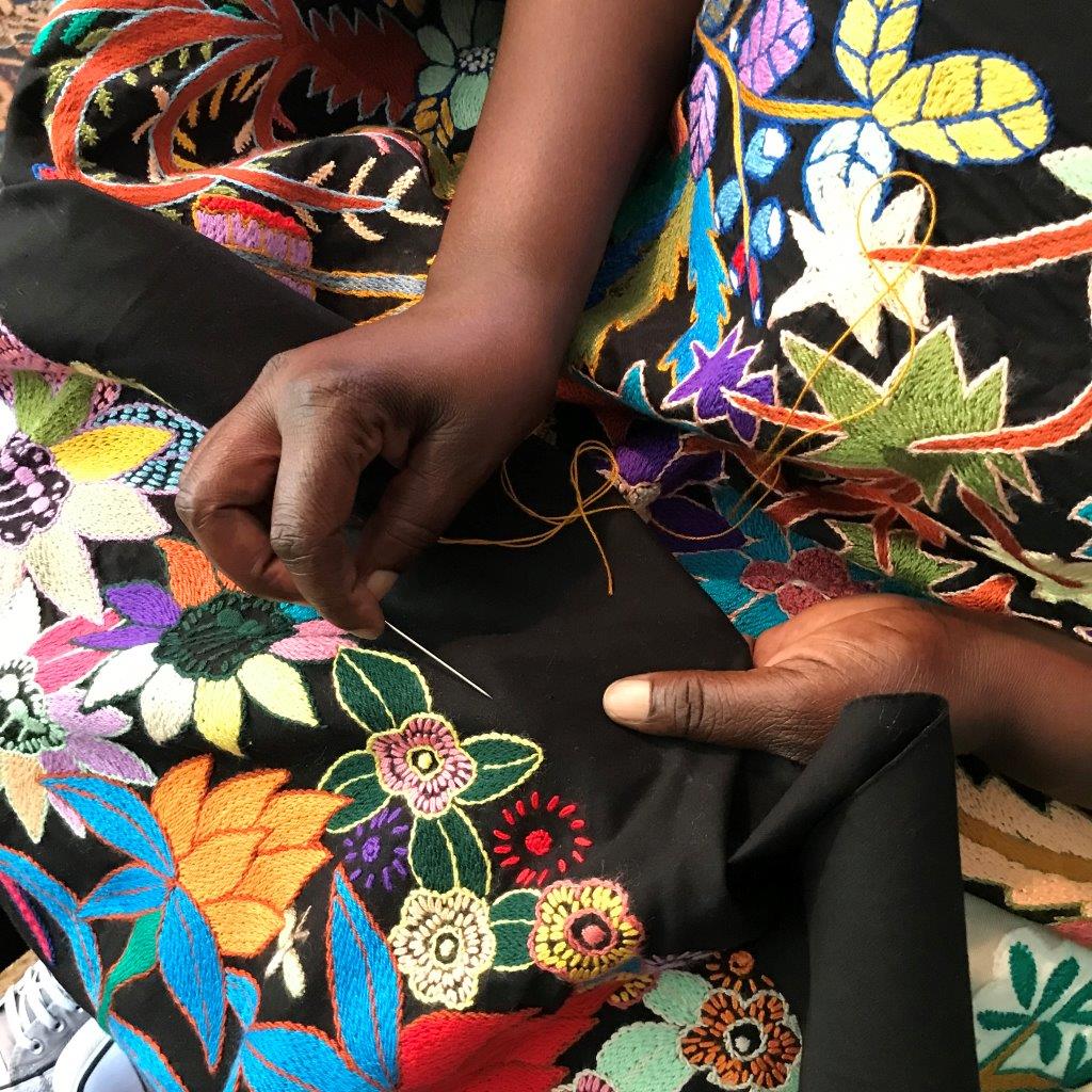 Mapula Rampai HOW THE HANDS OF THE MAPULA WOMEN OF THE WINTERVELD BECOME VOICES FOR ...
